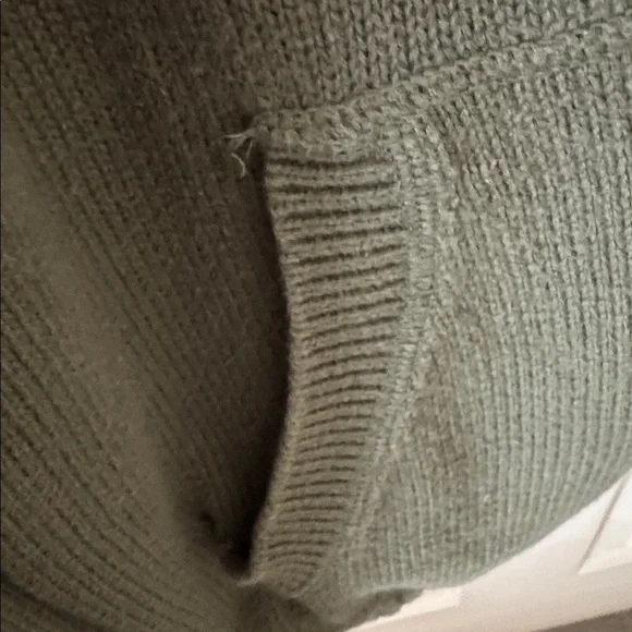 VTG Izod Men's Olive Zip-Up Hooded Sweater SZ XL - Picture 5 of 5